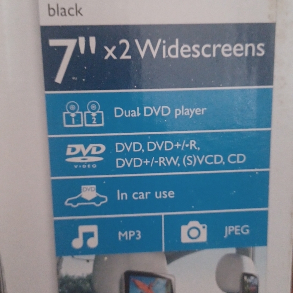 - Double your movies on the road with tow DVD - Picture 4 of 8